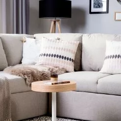 Beliani Bijzettafel Bruin OREGON -Exporteren Stoelen Winkel undef src sa picid 712126 type whitesh image scaled