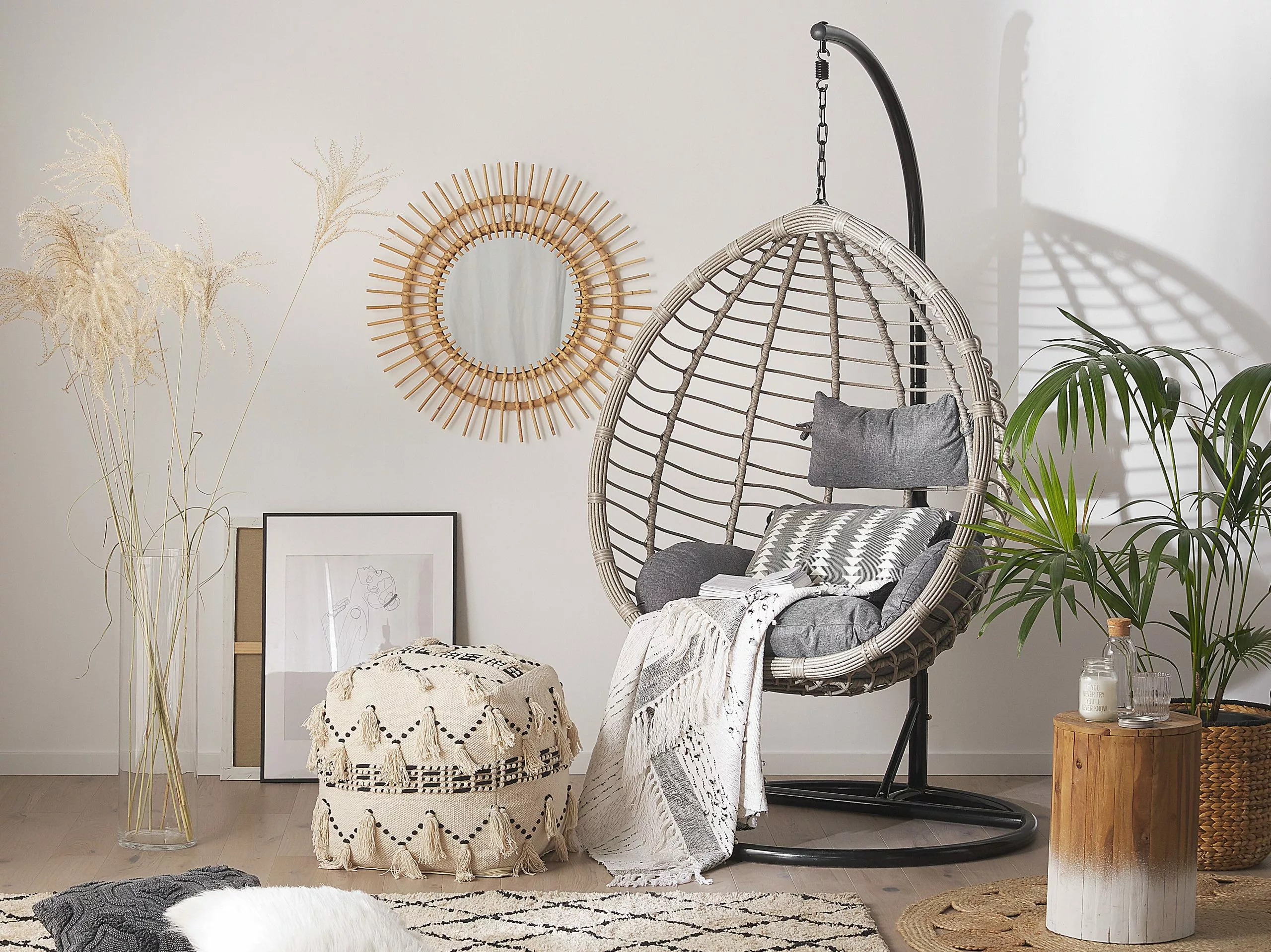 Beliani Hangstoel Met Standaard Rotan Grijs TOLLO - Afbeelding 2