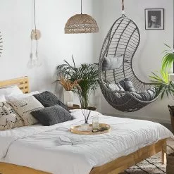 Beliani Hangstoel Met Standaard Rotan Grijs/zwart PINETO -Exporteren Stoelen Winkel undef src sa picid 765038 type color image 1 scaled