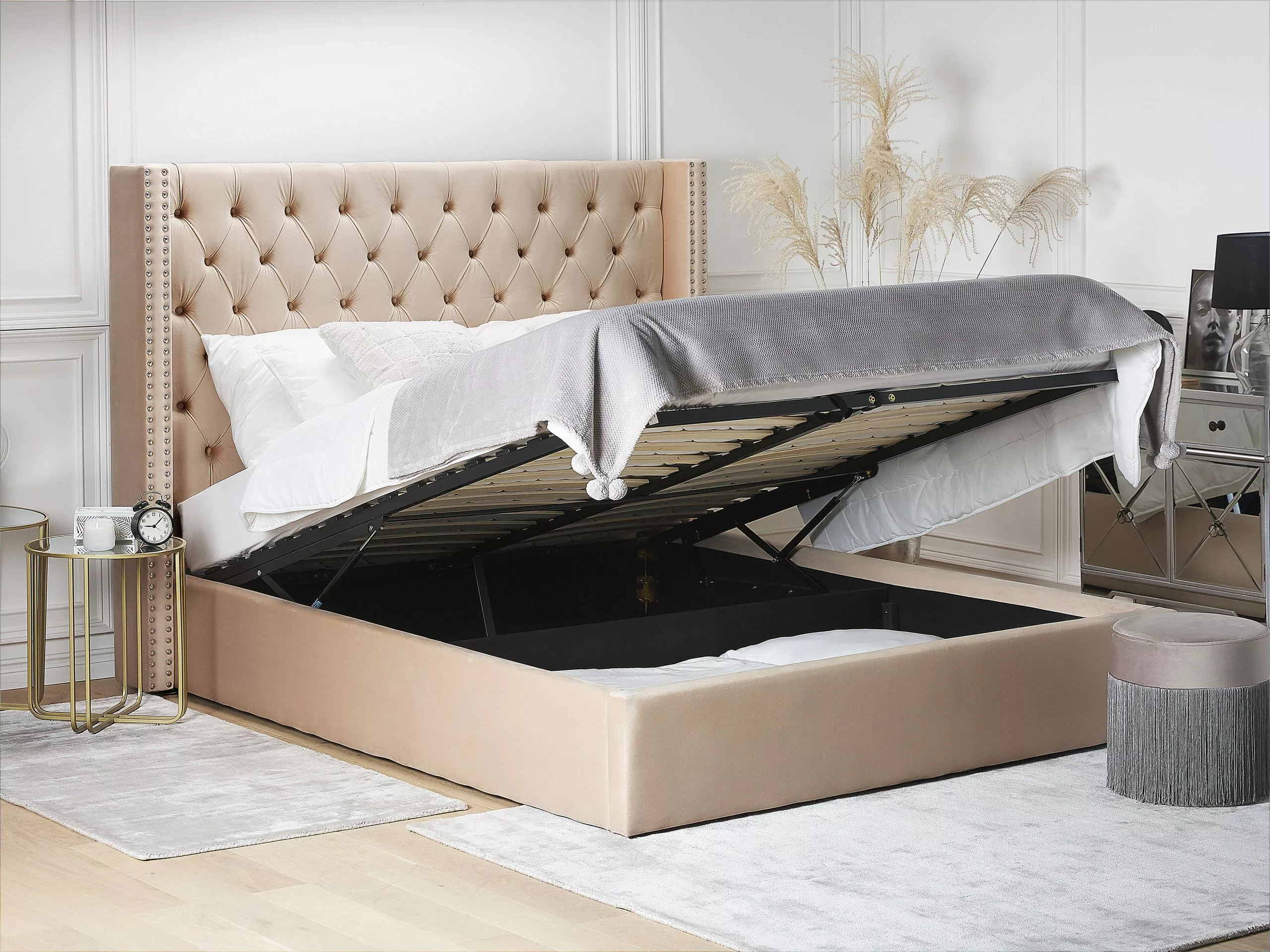 Beliani Bed Met Opbergruimte Fluweel Beige In Diverse Formaten LUBBON - Afbeelding 3
