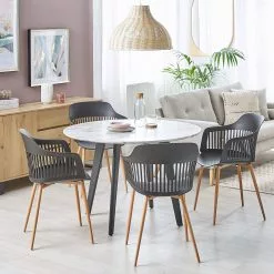 Beliani Eetkamerstoel Set Van 2 Kunststof Zwart BERECA -Exporteren Stoelen Winkel undef src sa picid 783803 type color image scaled