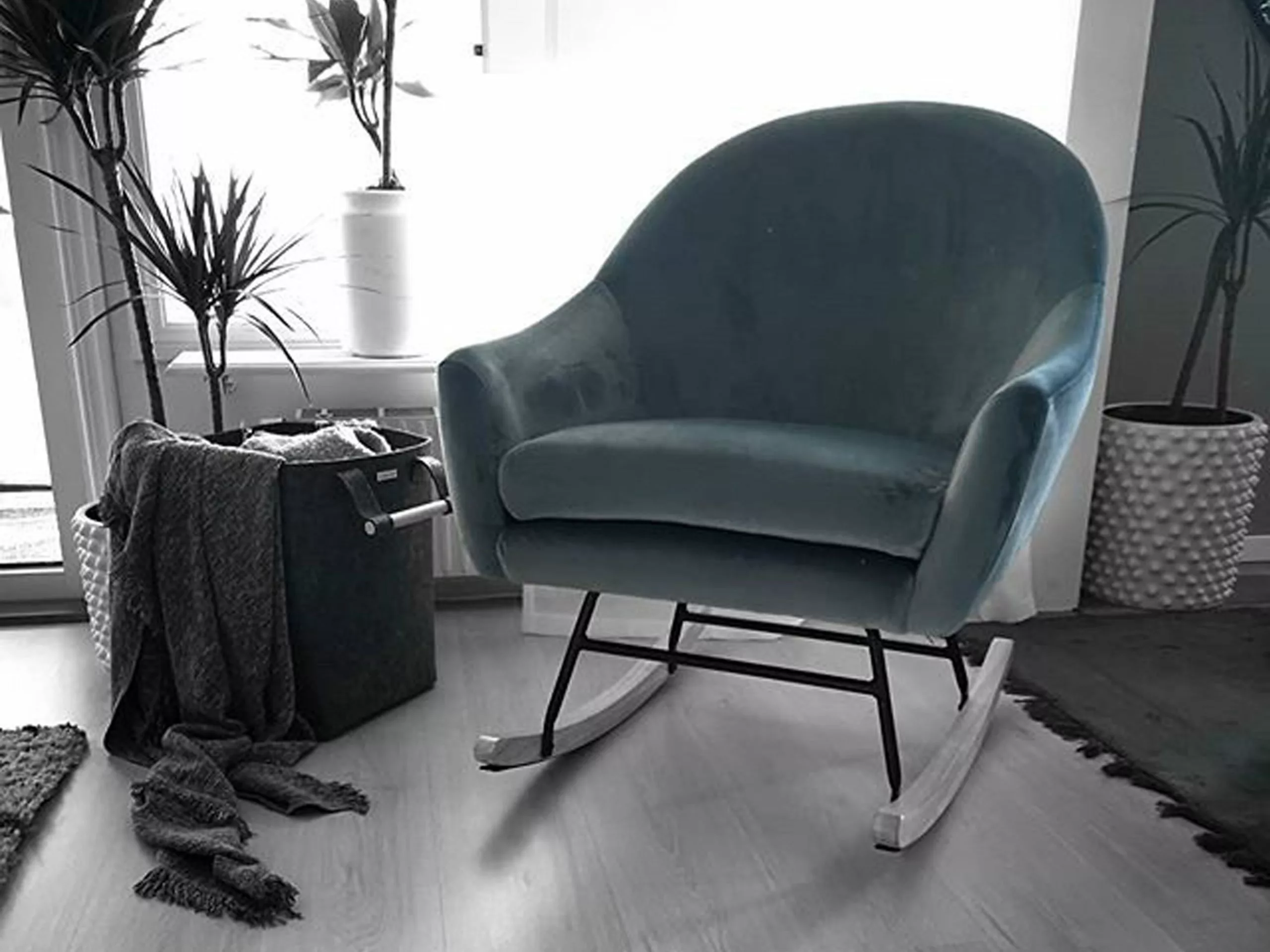 Beliani Schommelstoel Fluweel Blauw OXIE 6 Beliani Schommelstoel Fluweel Blauw OXIE - Afbeelding 4