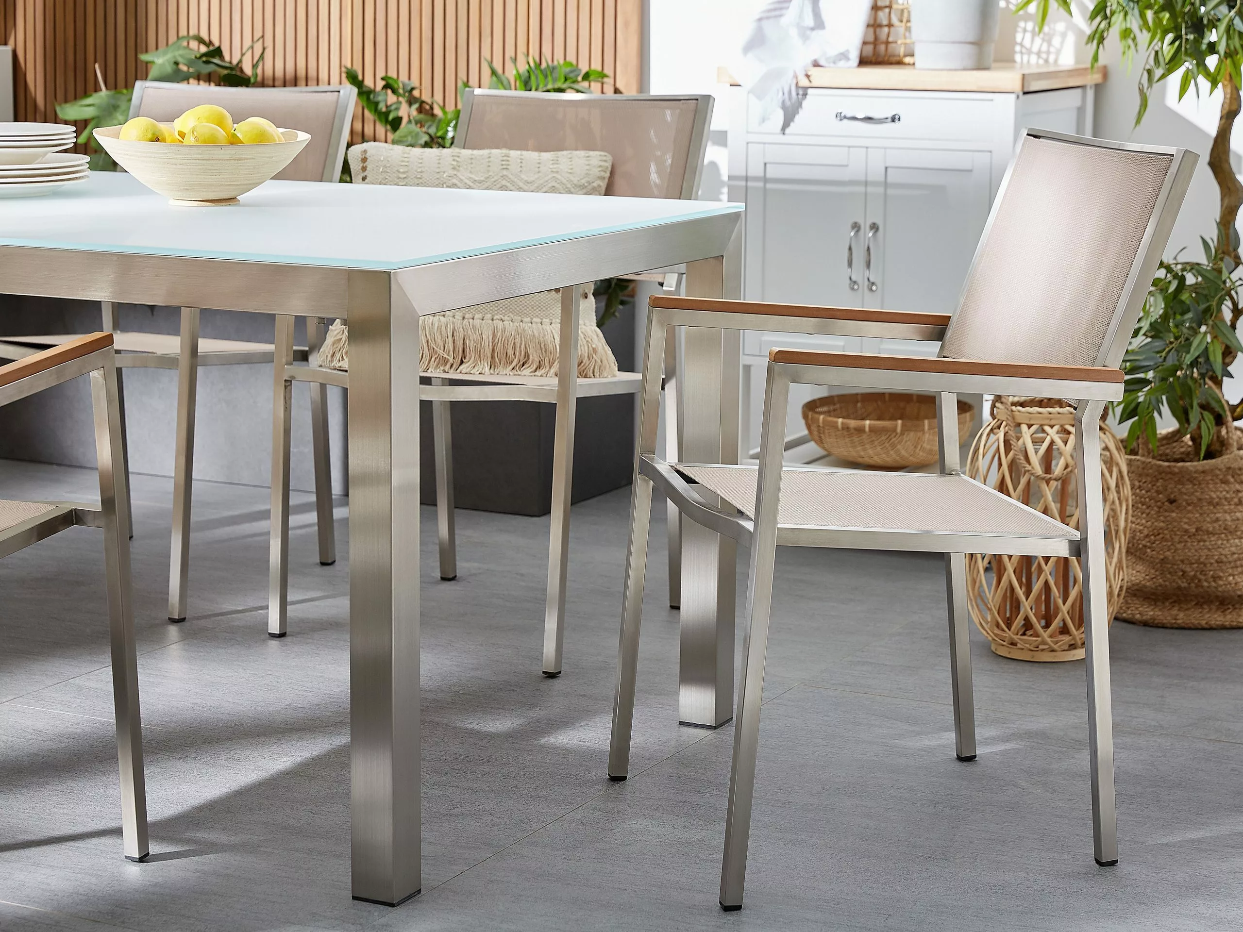 Beliani Tuinstoelen Set Van 4 RVS Beige GROSSETO 4 Beliani Tuinstoelen Set Van 4 RVS Beige GROSSETO - Afbeelding 2