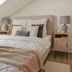 Beliani Nachtkastje Rotan Lichtbruin PASCO -Exporteren Stoelen Winkel undef src sa picid 823549 type whitesh image scaled