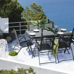 Beliani Tuintafel Glas/staal Zwart 140 X 80 LIVO -Exporteren Stoelen Winkel undef src sa picid 826871 type whitesh image scaled