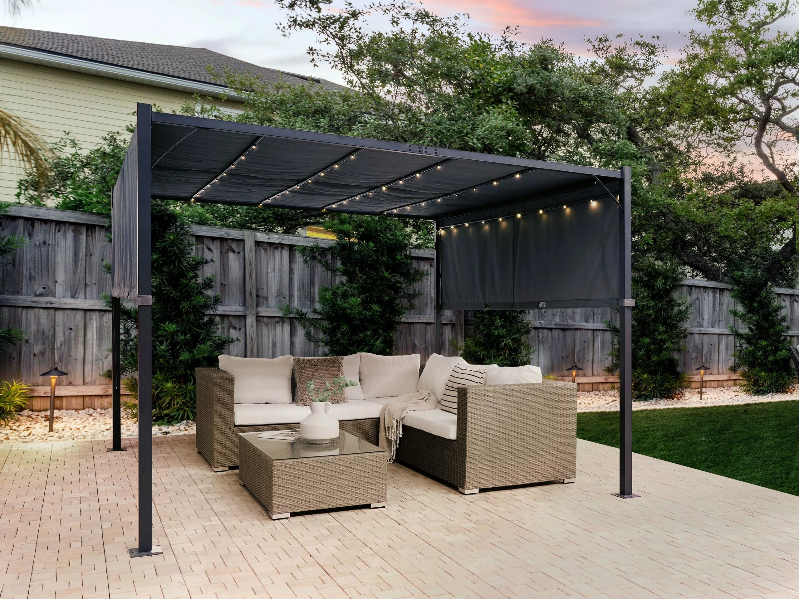 Beliani Pergola Met LED-verlichting Staal Donkergrijs 310 X 310 Cm PARGA - Afbeelding 2