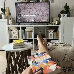 Beliani Bijzettafel Wit HOUMA -Exporteren Stoelen Winkel undef src sa picid 829493 type whitesh image scaled