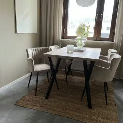 Beliani Eettafel Lichtbruin In Diverse Formaten BRAVO -Exporteren Stoelen Winkel undef src sa picid 836212 type whitesh image scaled