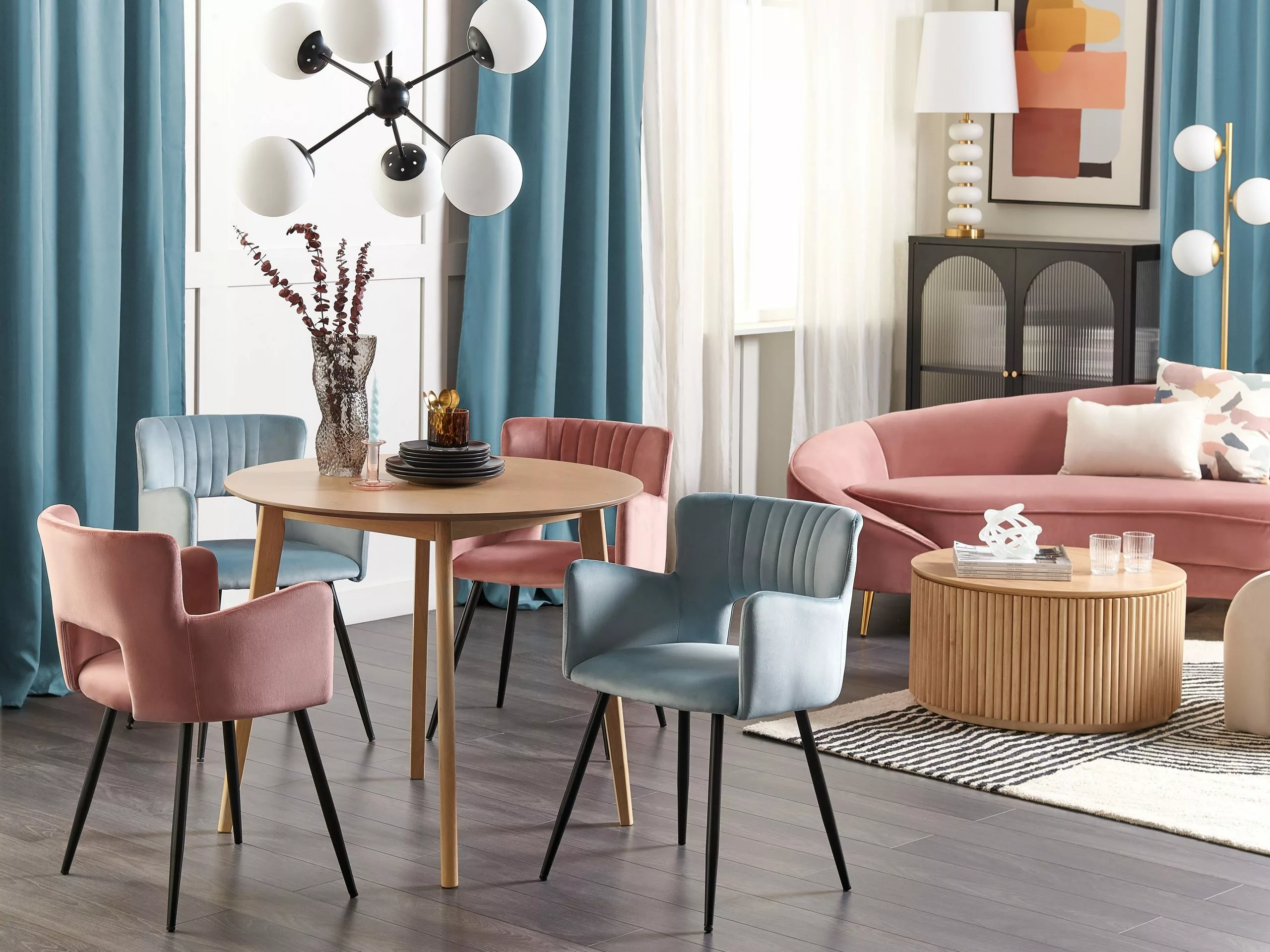 Beliani Eetkamerstoel Set Van 2 Fluweel Lichtblauw SANILAC - Afbeelding 2